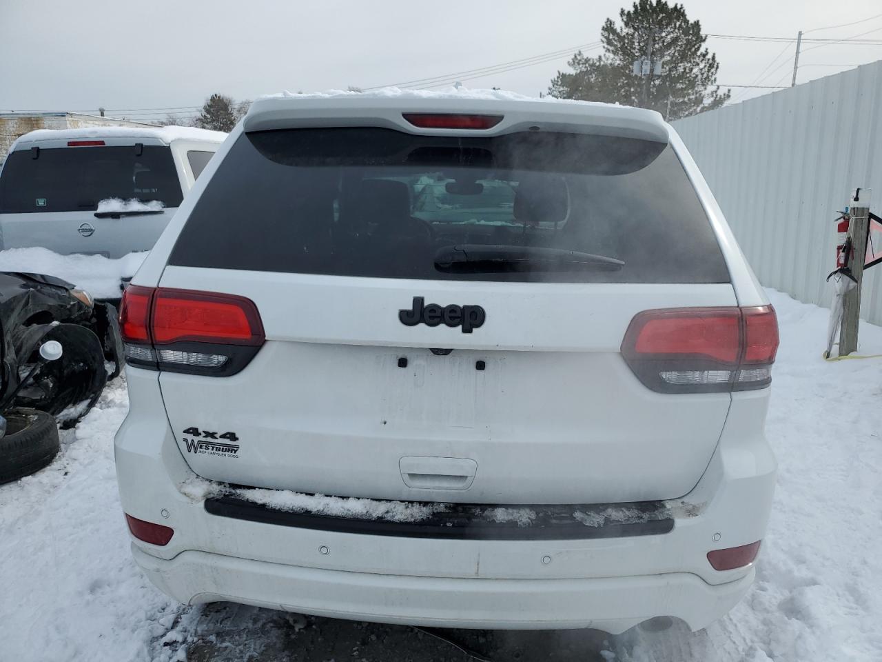 2020 Jeep Grand Cherokee - Image 6