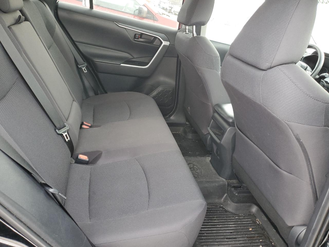 2020 Toyota RAV 4 - Image 11