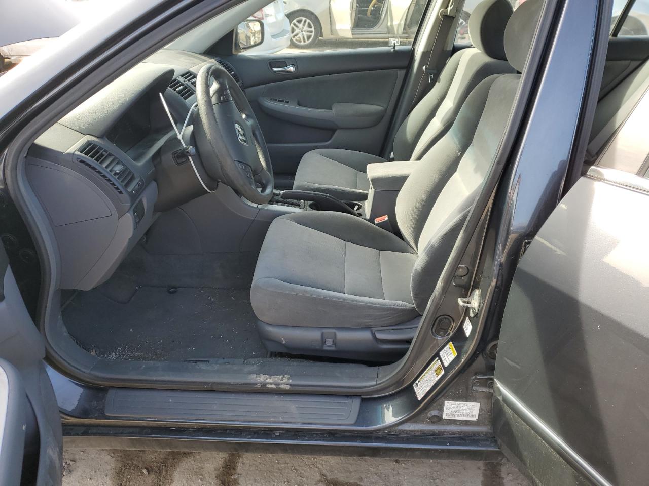 2005 Honda Accord - Image 7