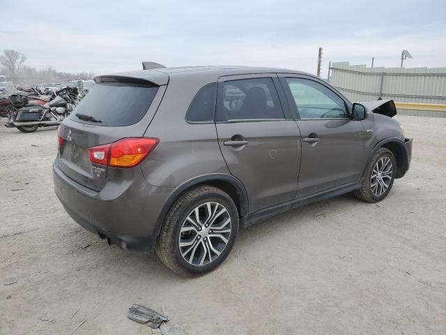 MITSUBISHI OUTLANDER 2017 Серый