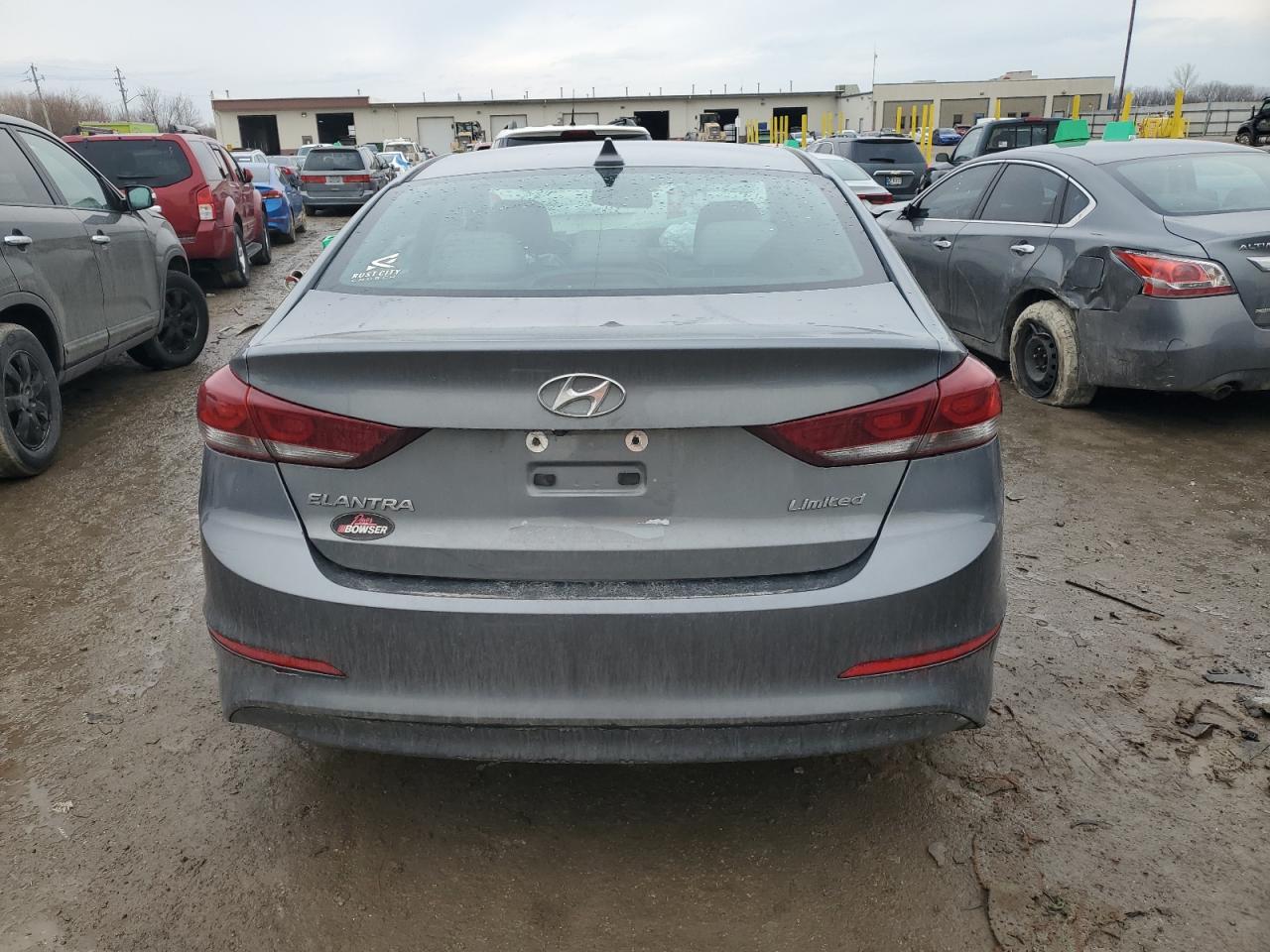 2017 Hyundai Elantra - Image 6