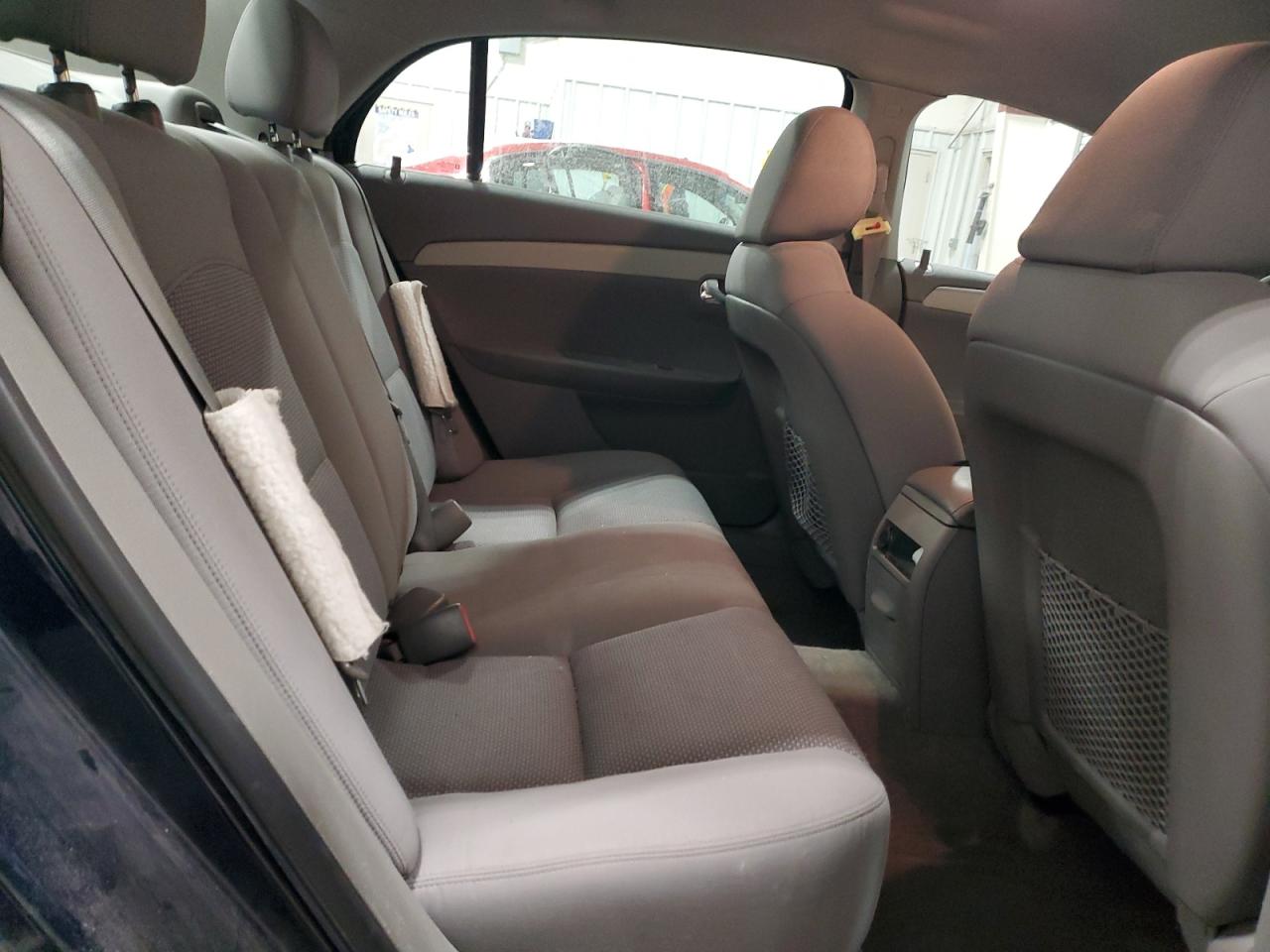 2011 Chevrolet Malibu - Image 11