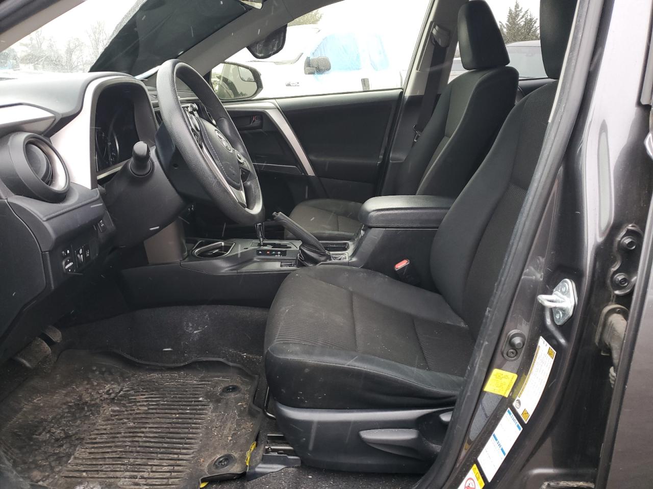 2017 Toyota RAV 4 - Image 7