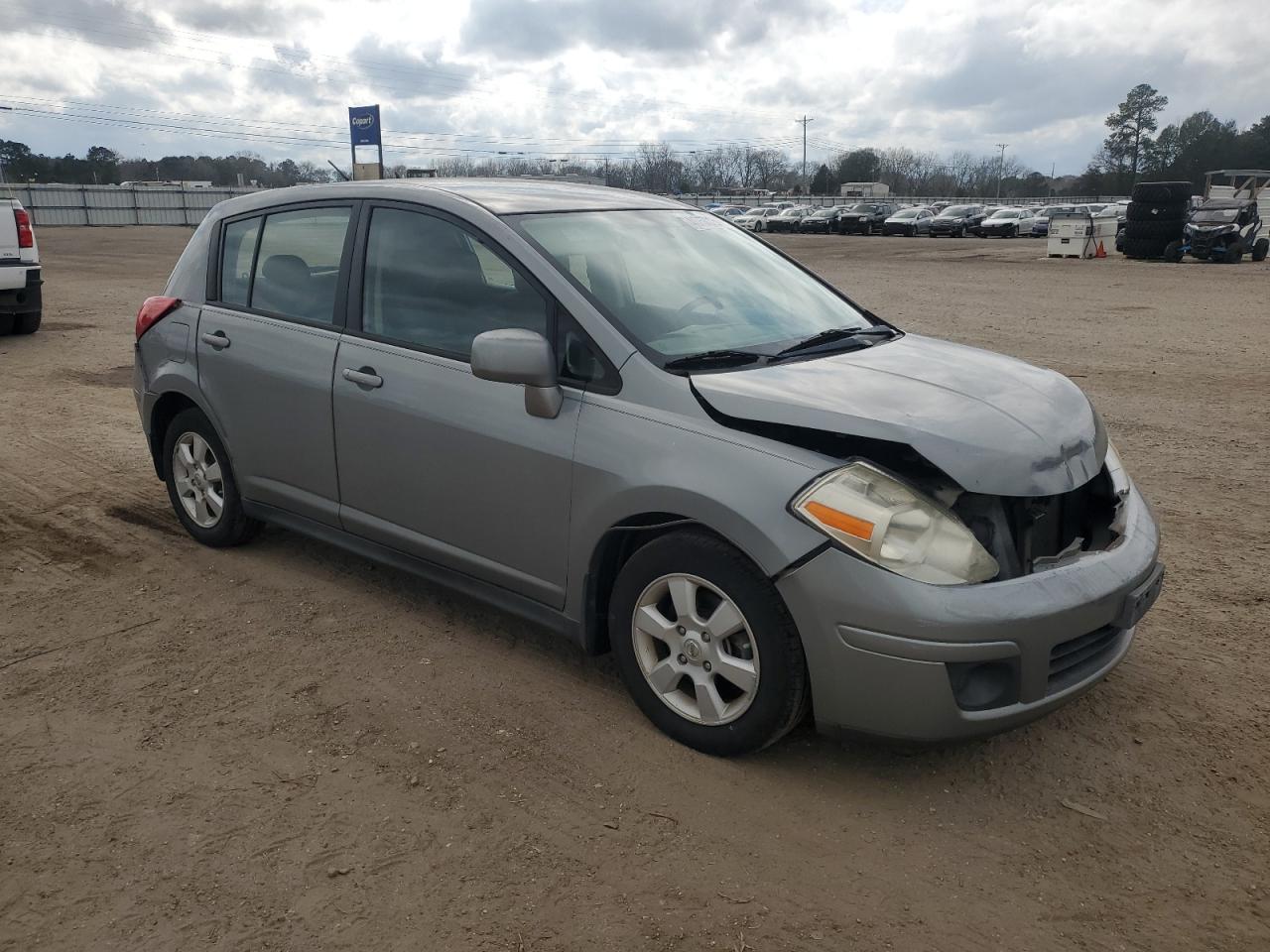 2009 Nissan Versa - Image 4