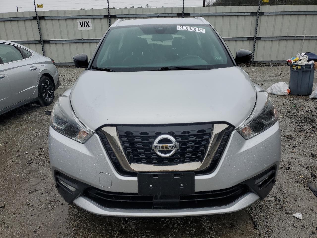 2020 Nissan Kicks - Image 5