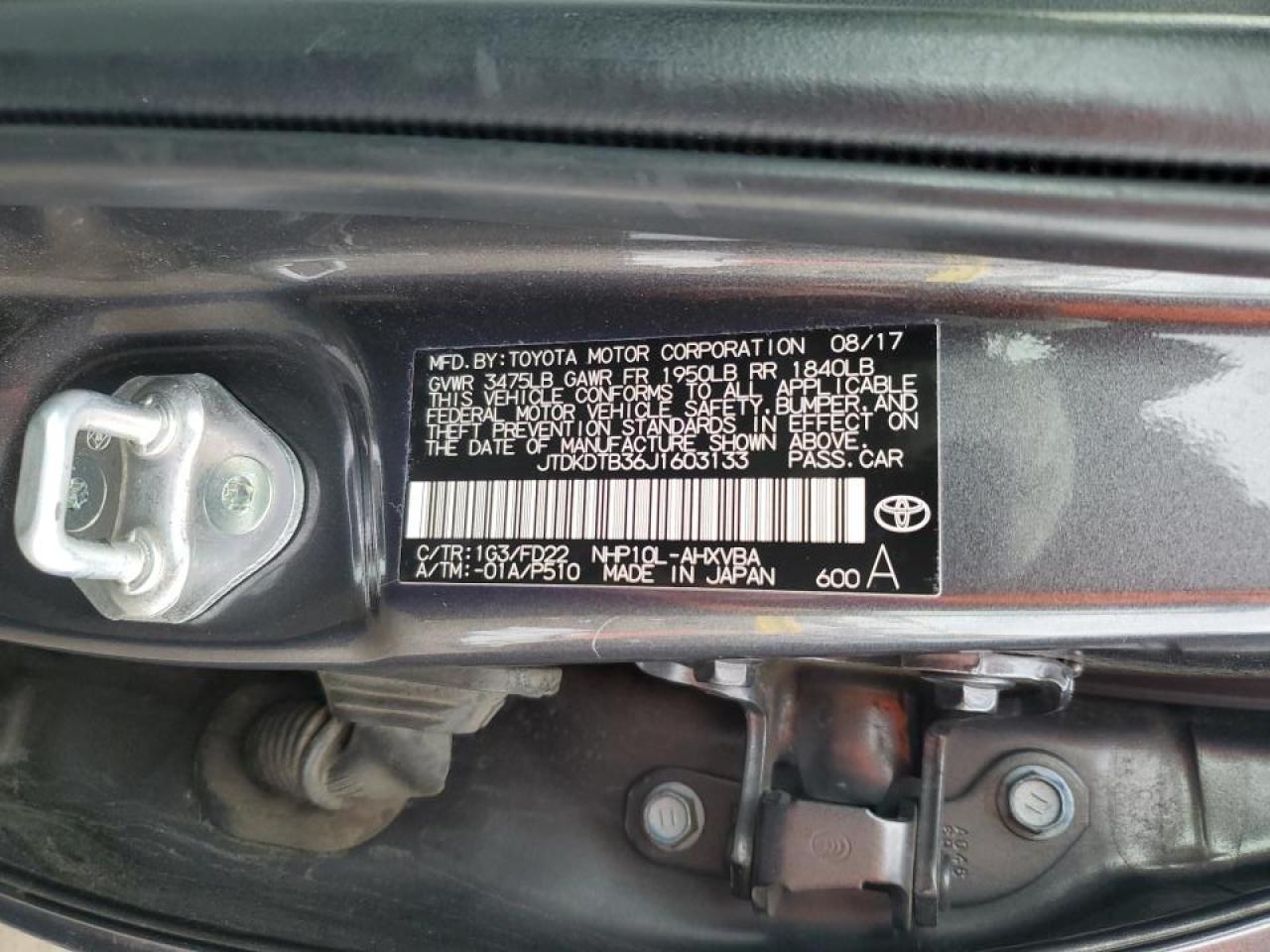 2018 Toyota Prius - Image 15