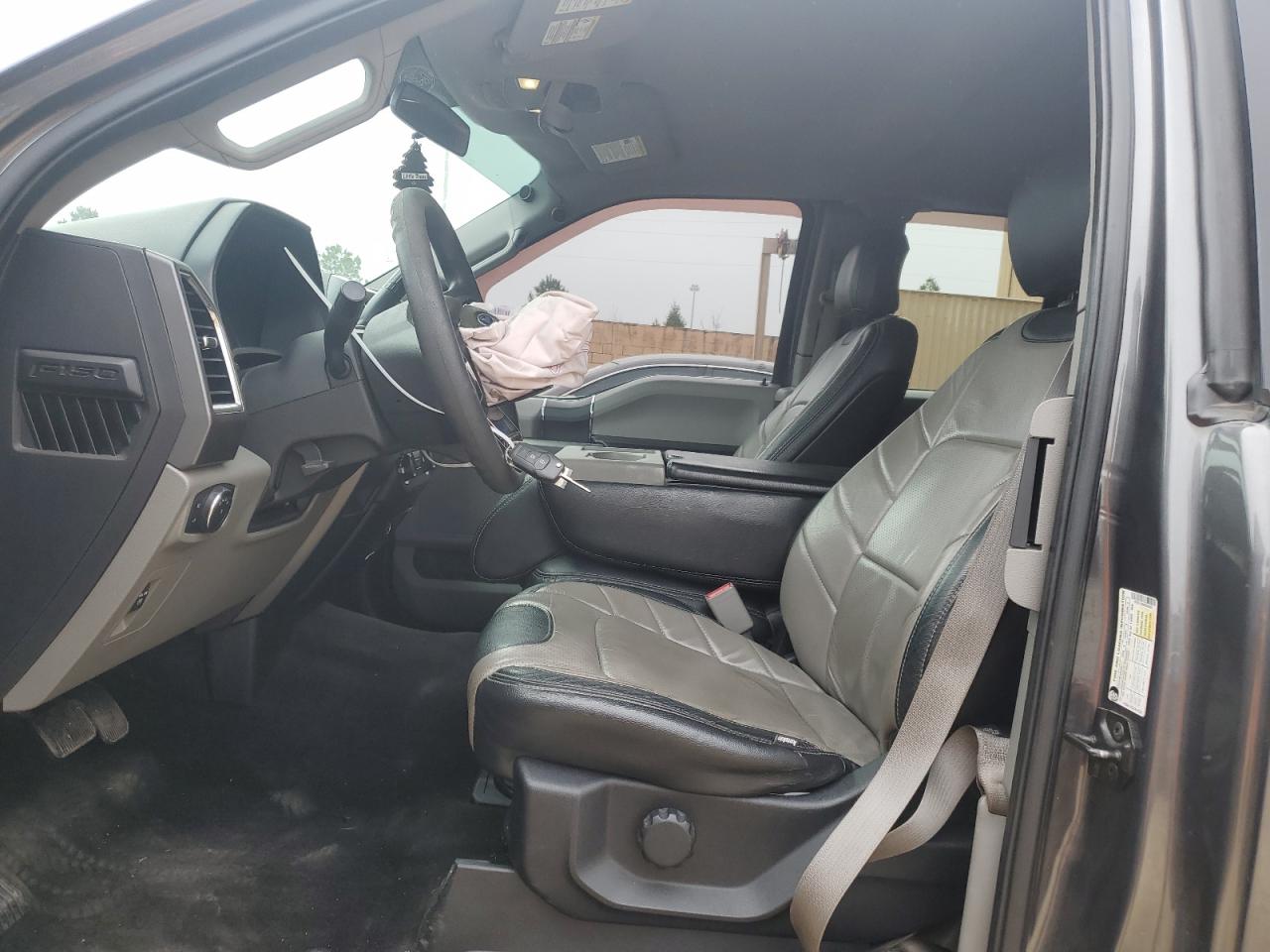 2015 Ford F-150 - Image 7
