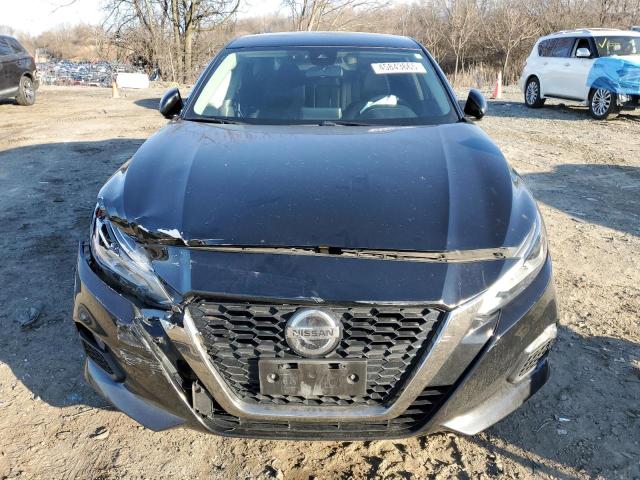  NISSAN ALTIMA 2021 Czarny