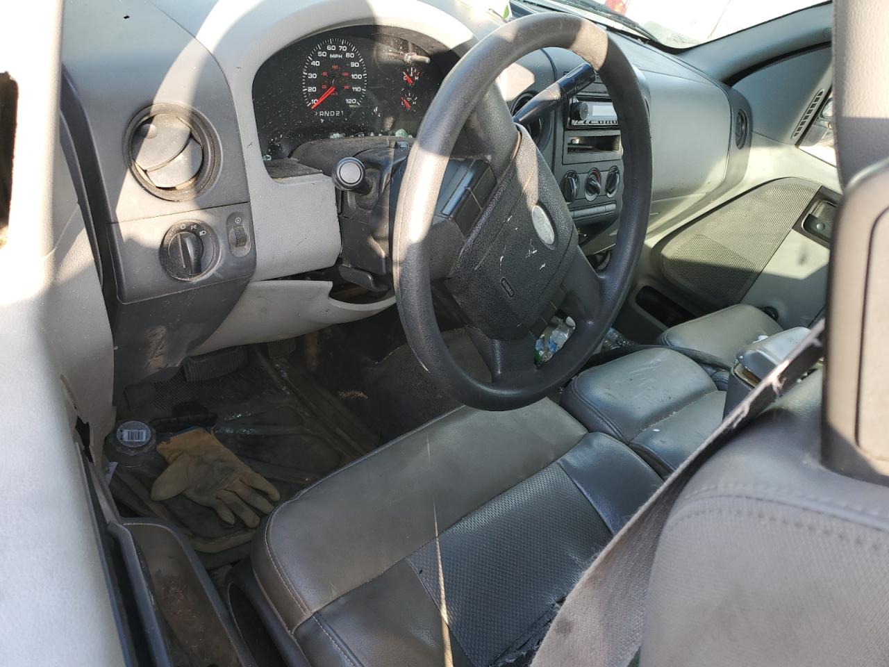 2004 Ford F-150 - Image 8