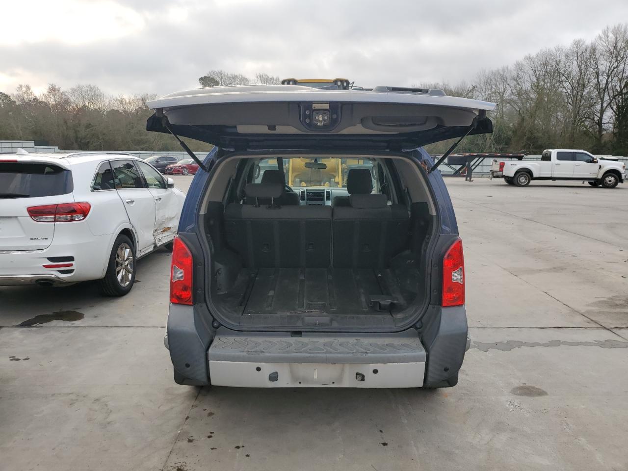 2010 Nissan XTerra - Image 6