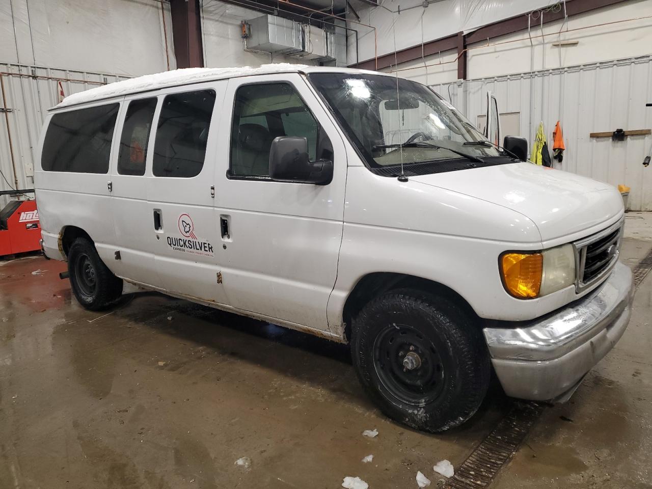 2003 Ford Econoline - Image 4