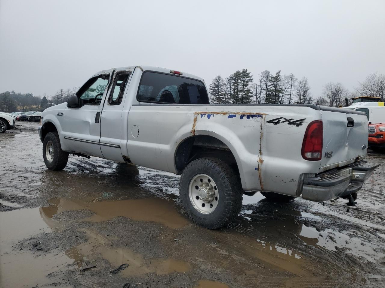 2000 Ford F250 - Image 2