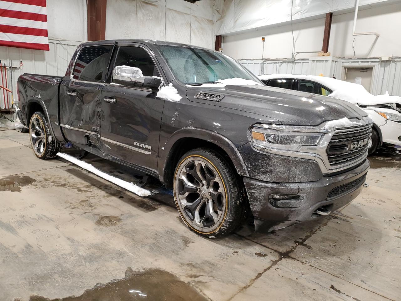 2020 RAM 1500 - Image 4