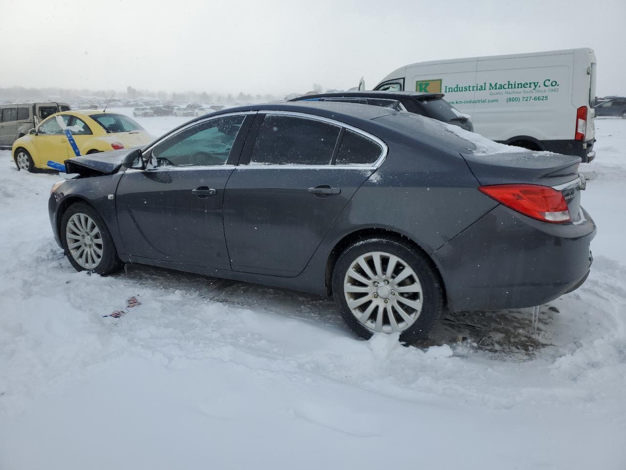 2011 Buick Regal - Image 2