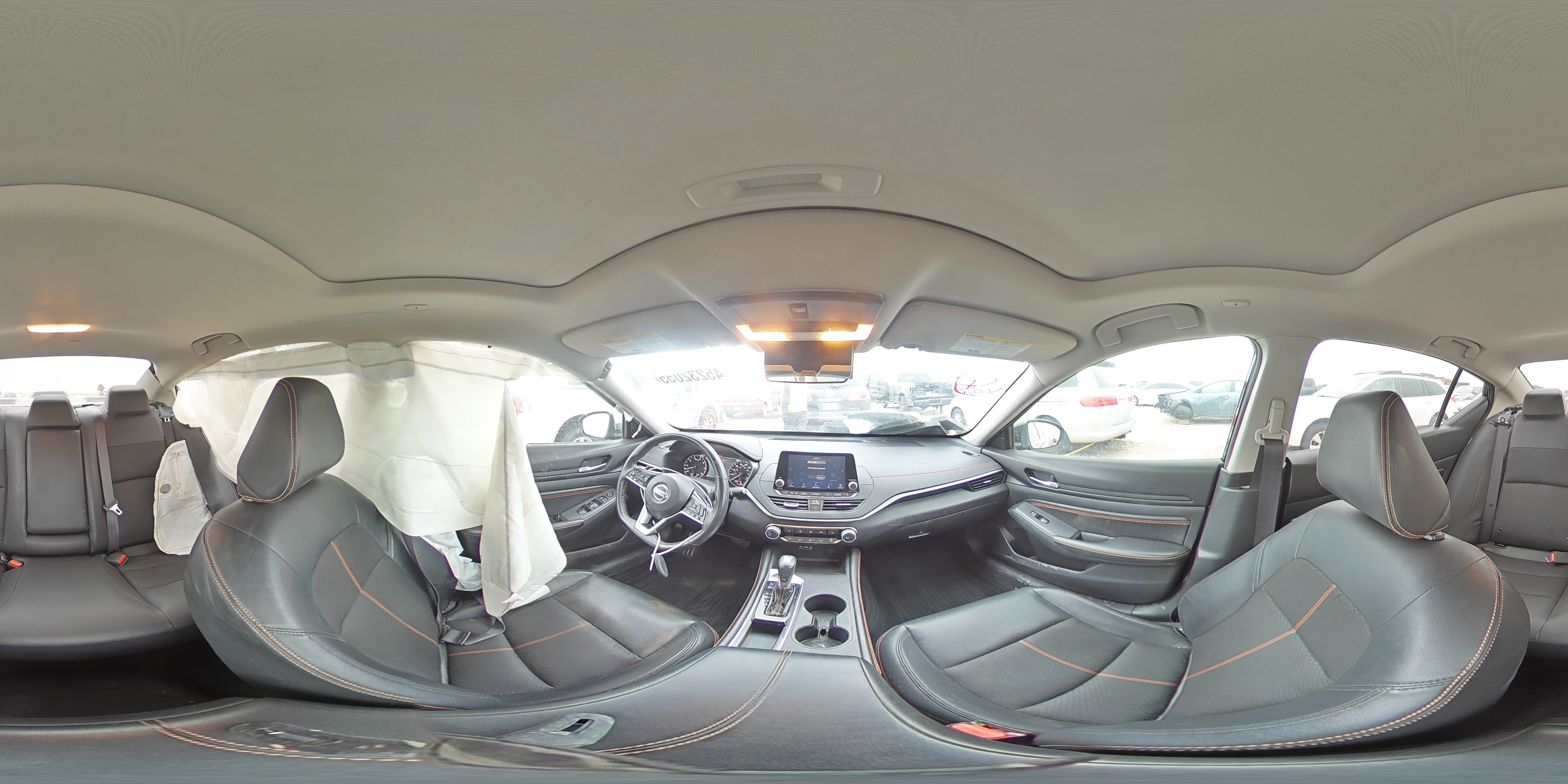2019 Nissan Altima - Image 14