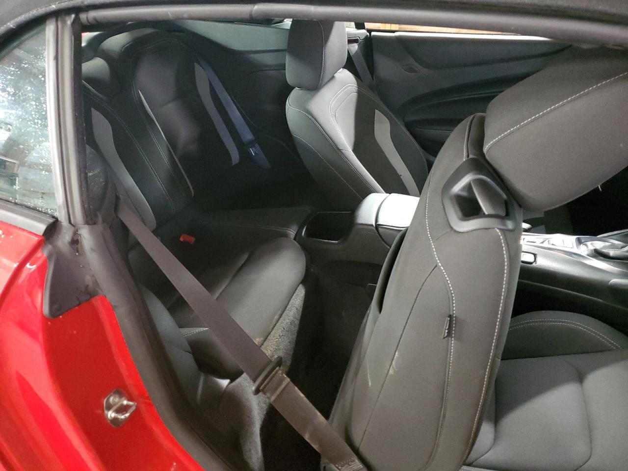 2023 Chevrolet Camaro - Image 10