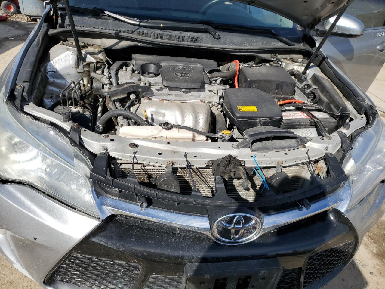 2015 Toyota Camry - Image 12