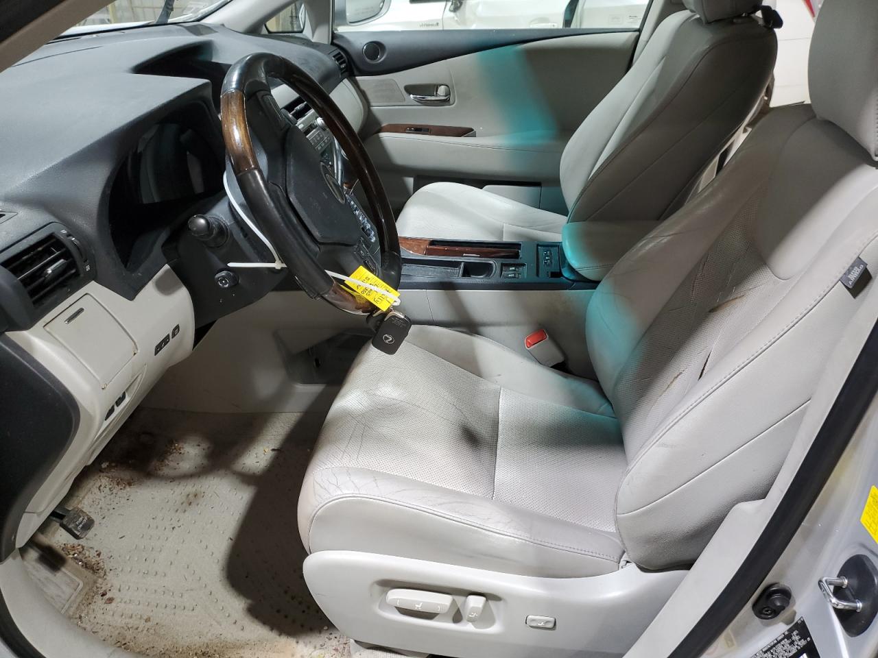 2011 Lexus RX - Image 7