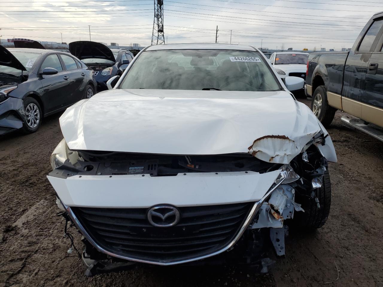 2014 Mazda 3 - Image 5