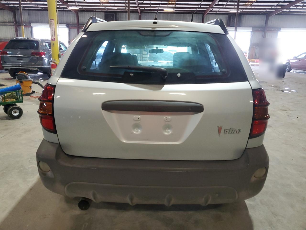 2006 Pontiac Vibe - Image 6