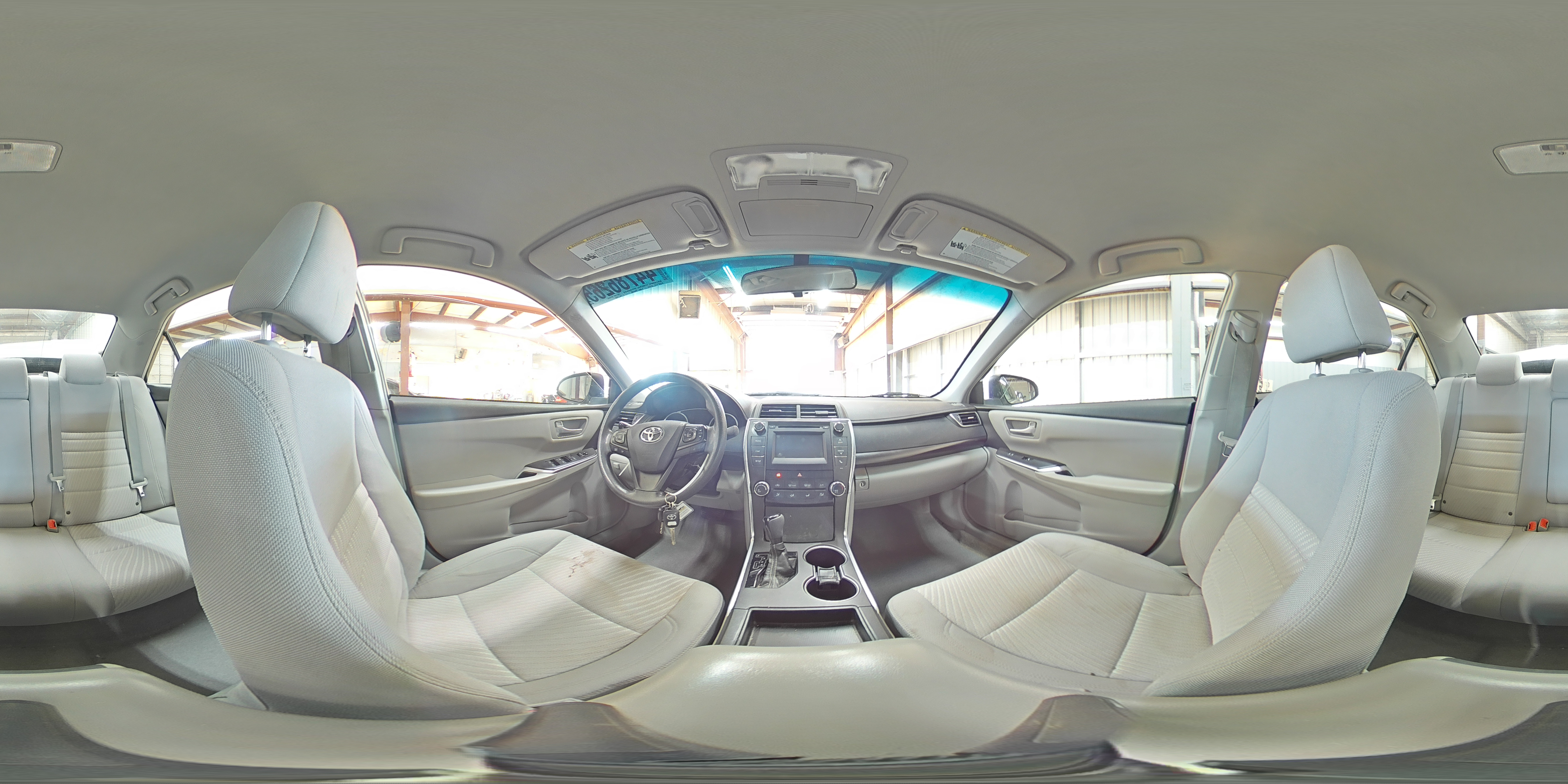 2017 Toyota Camry - Image 12