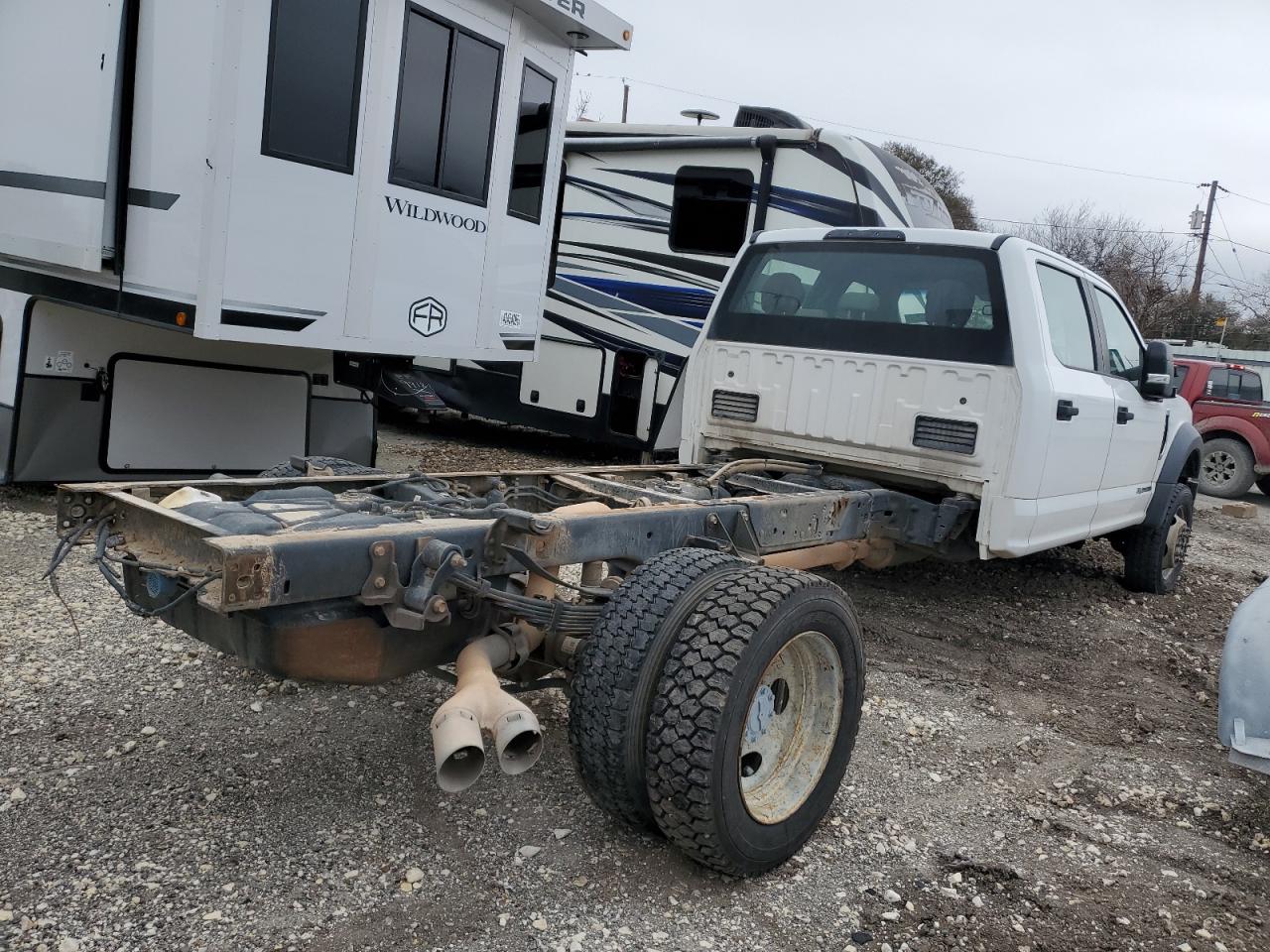 2018 Ford F450 - Image 3