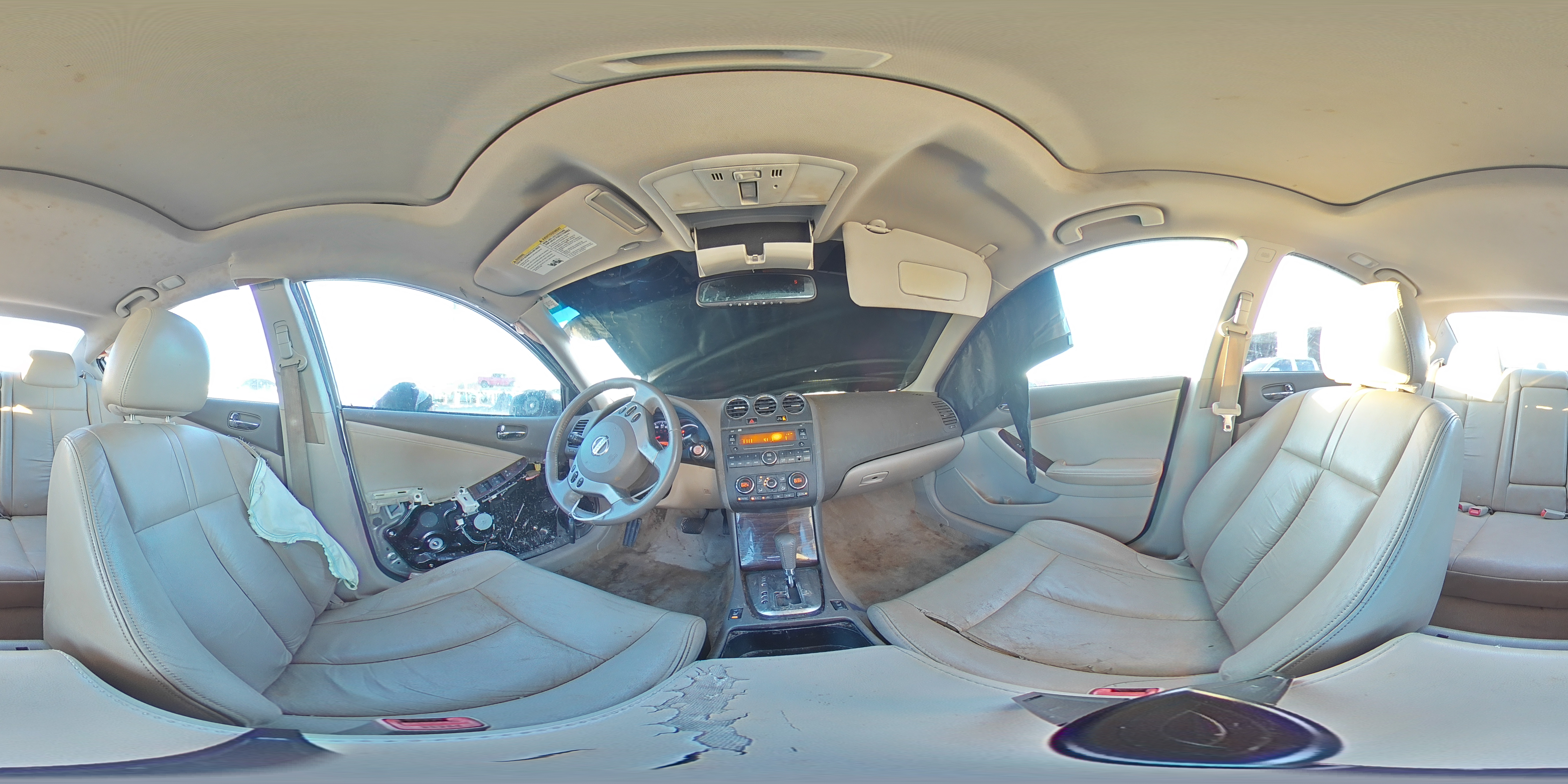 2012 Nissan Altima - Image 14