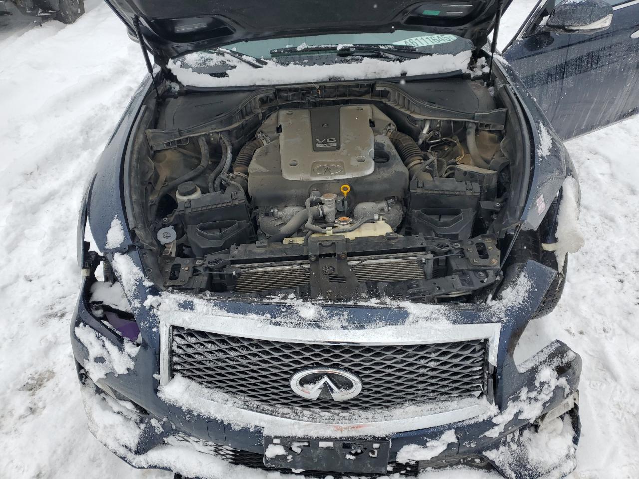 2019 Infiniti Q70 - Image 11