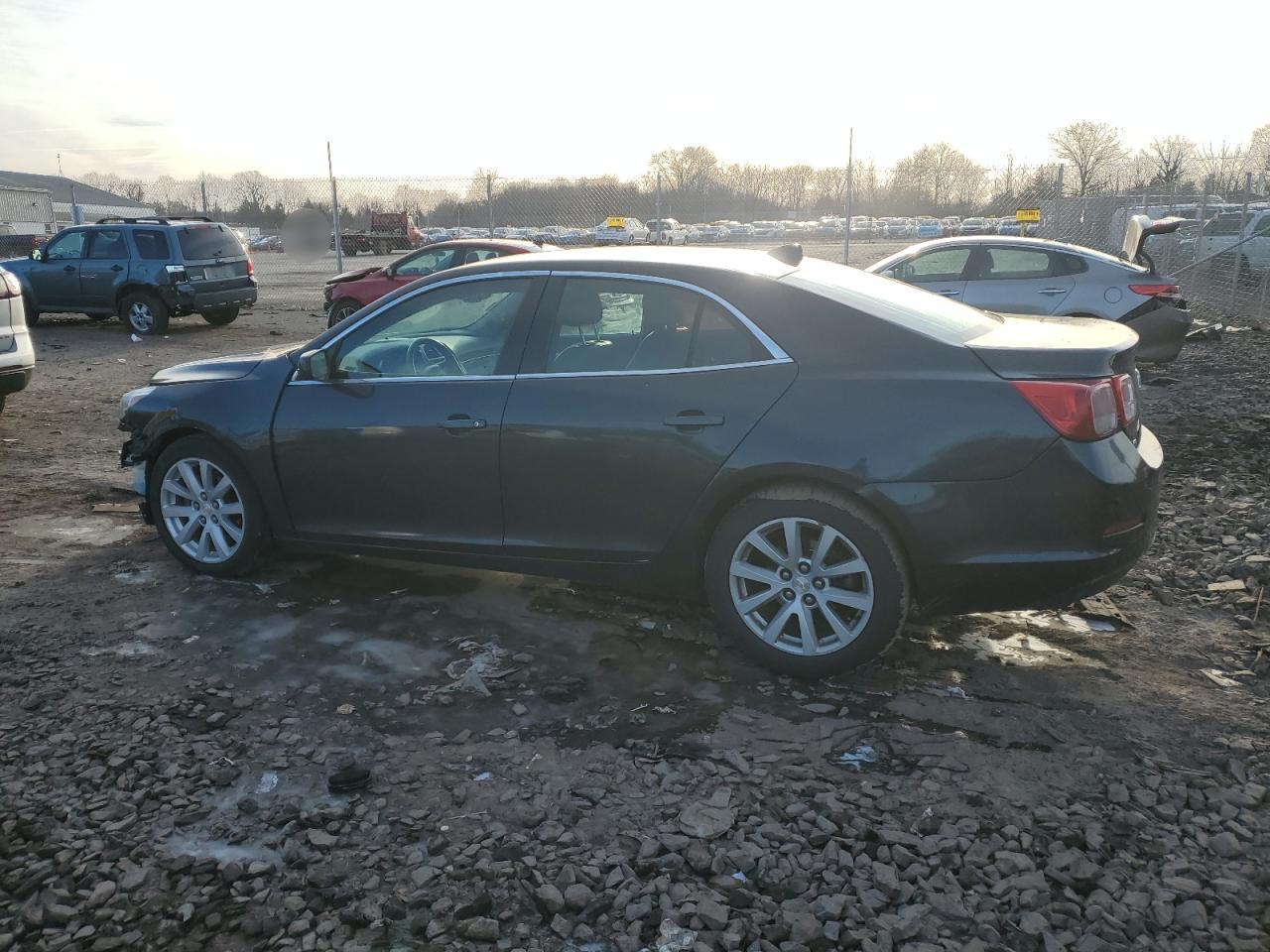 2014 Chevrolet Malibu - Image 2
