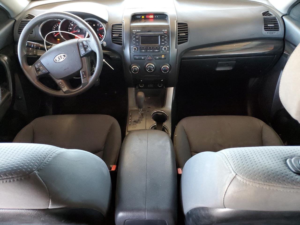 2012 Kia Sorento - Image 8