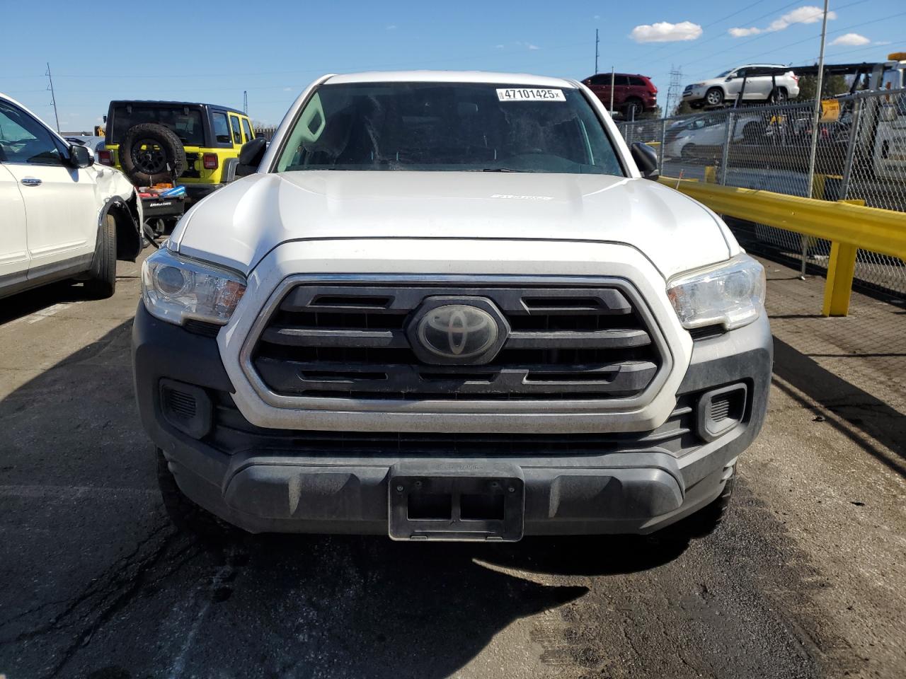 2019 Toyota Tacoma - Image 5
