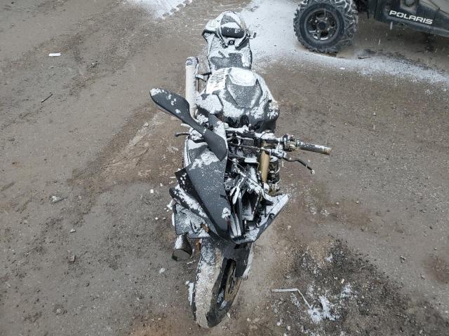  BMW S 2024 Чорний