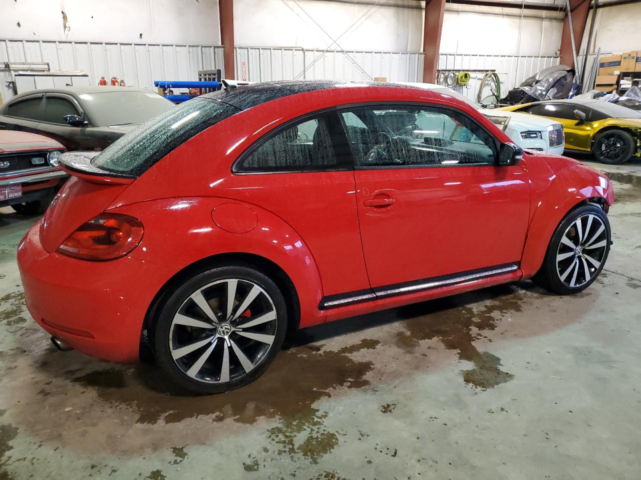 2012 Volkswagen Beetle - Image 3