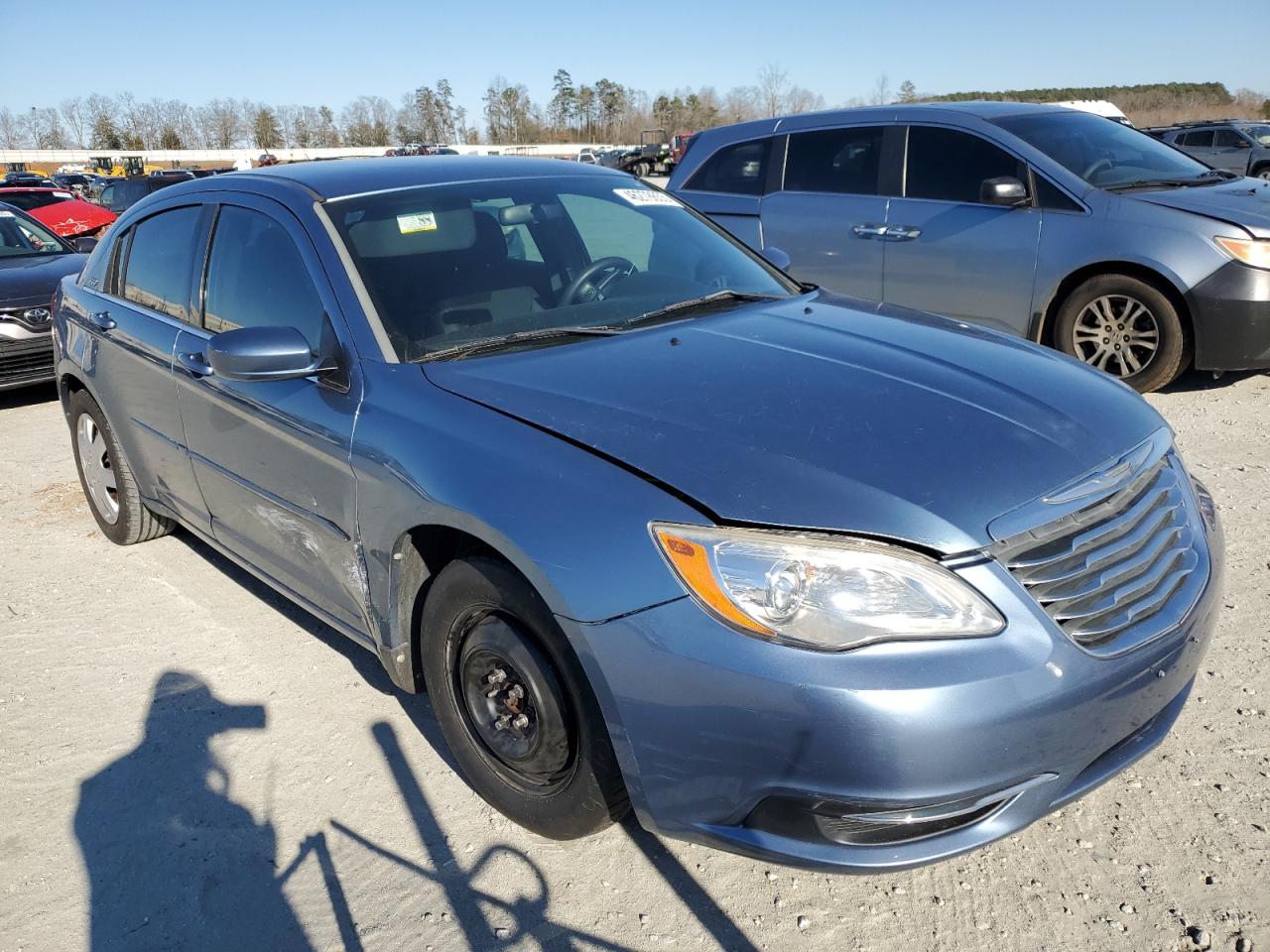 2011 Chrysler 200 - Image 4