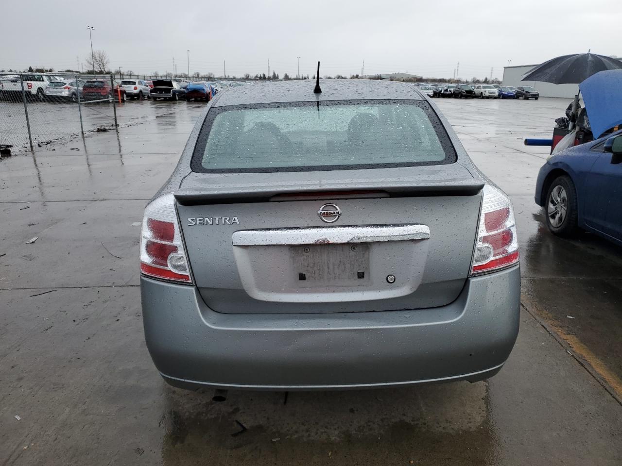 2011 Nissan Sentra - Image 6