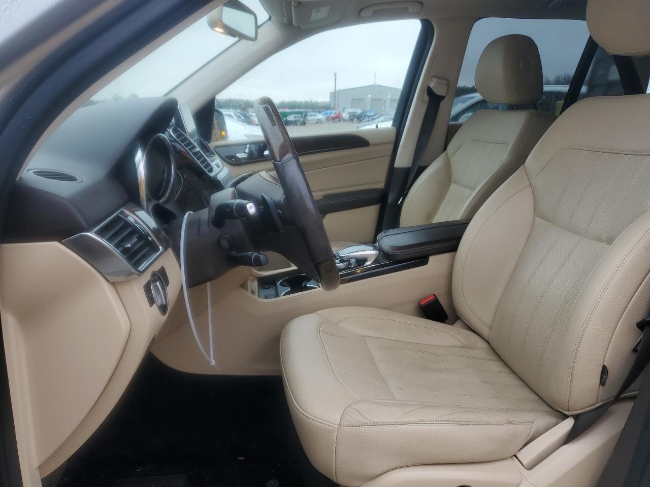 2016 Mercedes-Benz GLE - Image 7