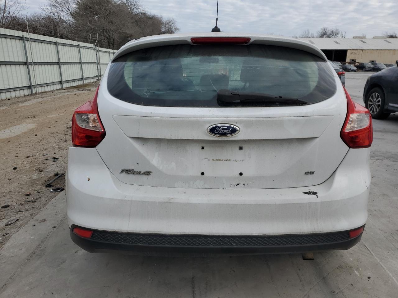 2012 Ford Focus - Image 6