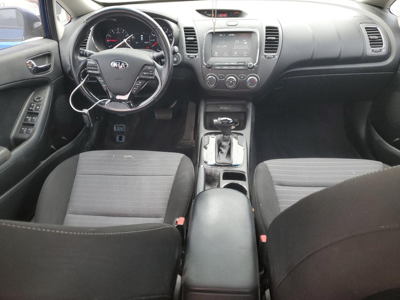 2018 Kia Forte - Image 8