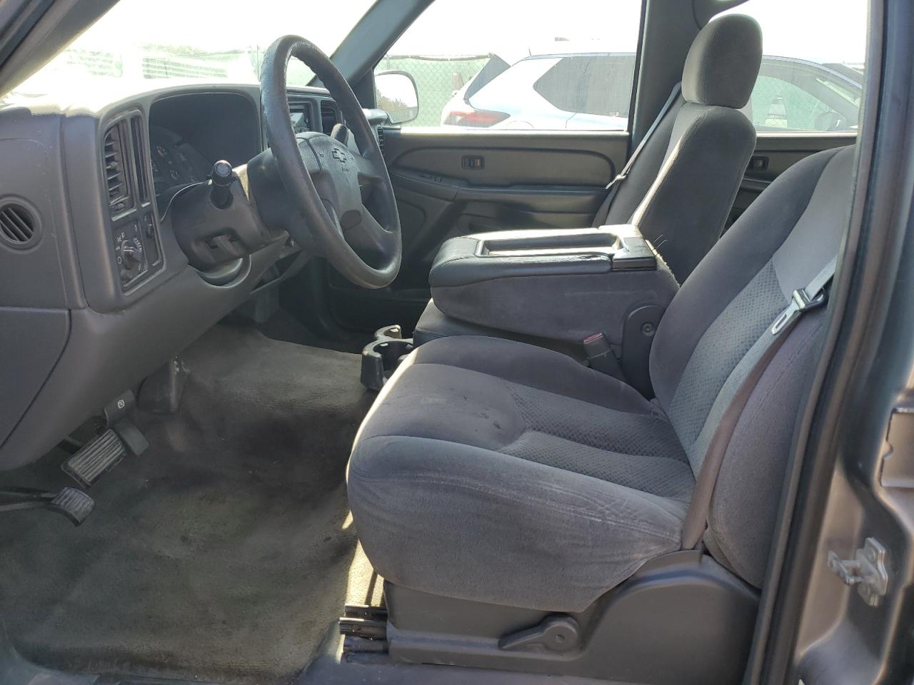 2006 Chevrolet Silverado - Image 7