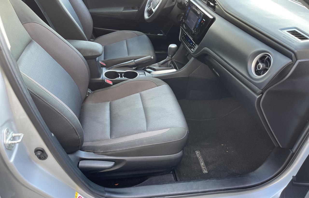 2017 Toyota Corolla - Image 5