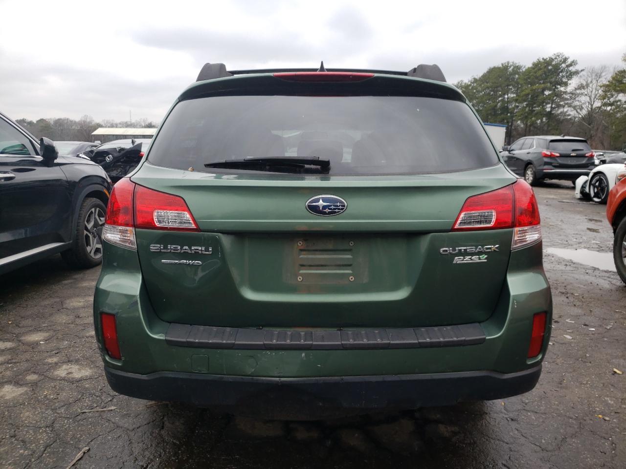 2013 Subaru Outback - Image 6