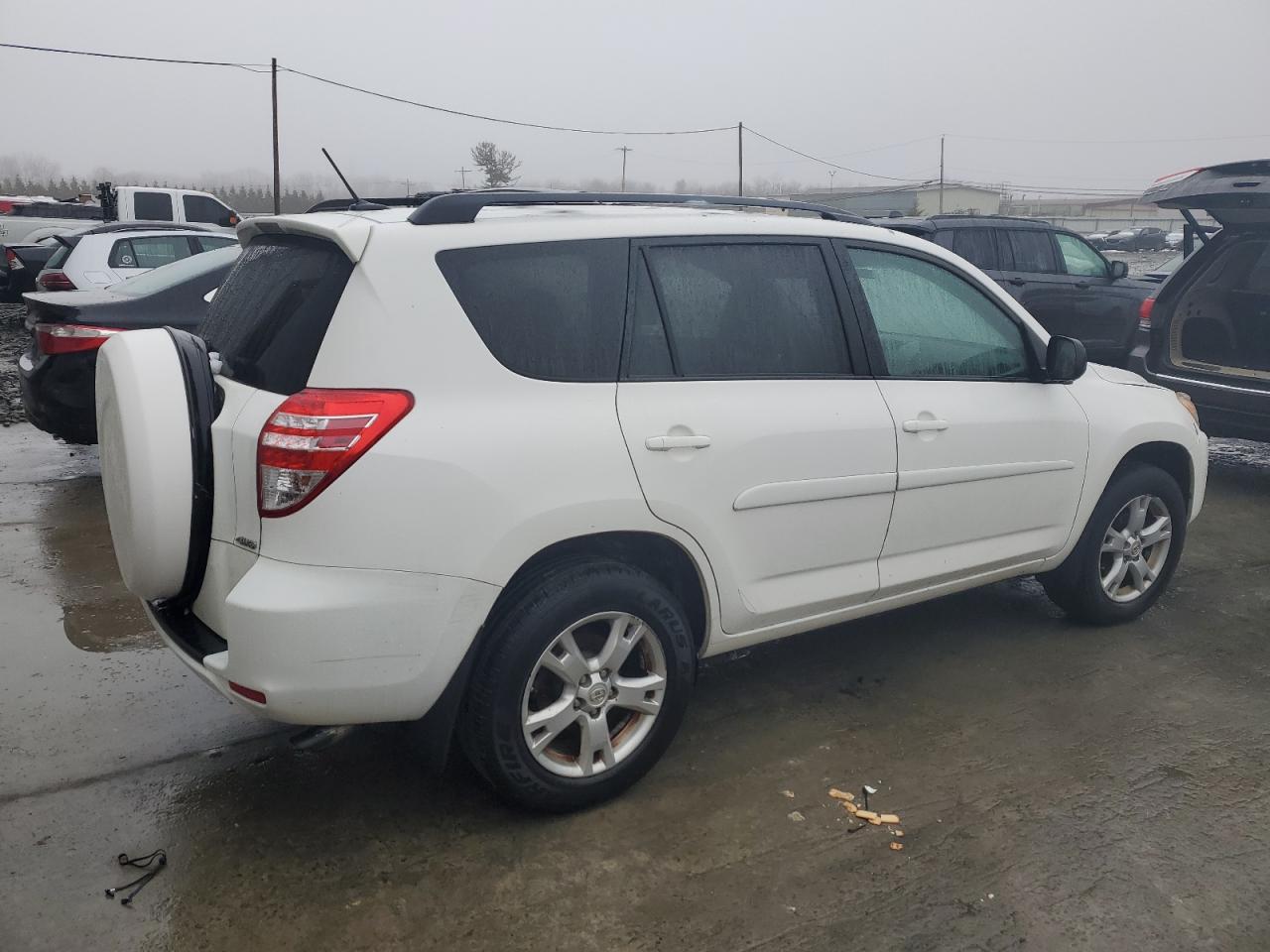 2012 Toyota RAV 4 - Image 3