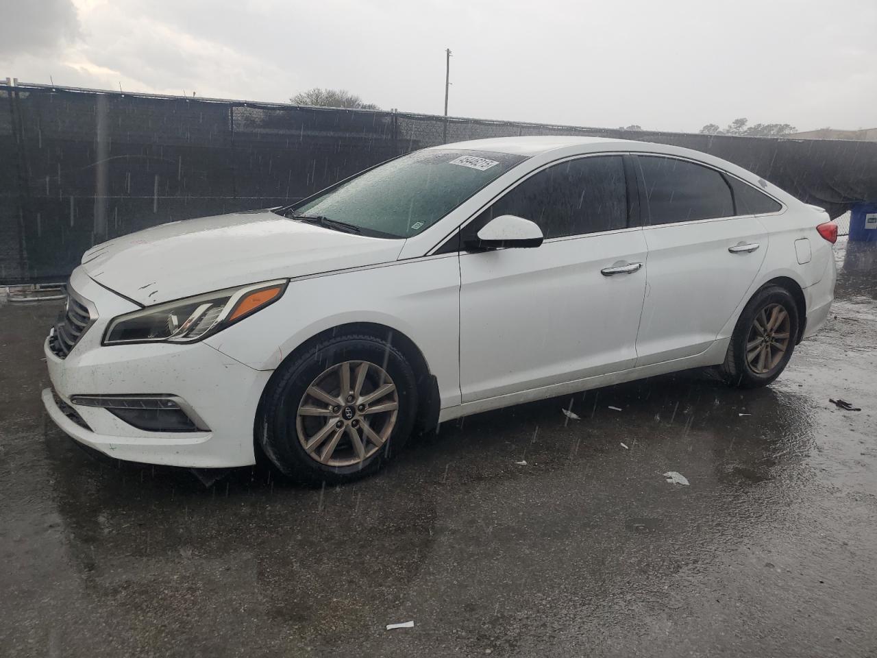 2015 Hyundai Sonata - Image 1