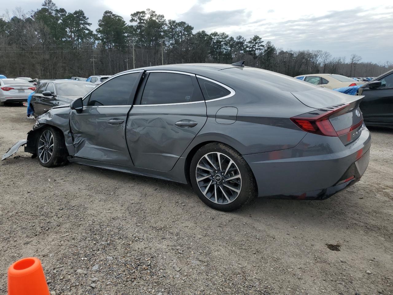 2023 Hyundai Sonata - Image 2