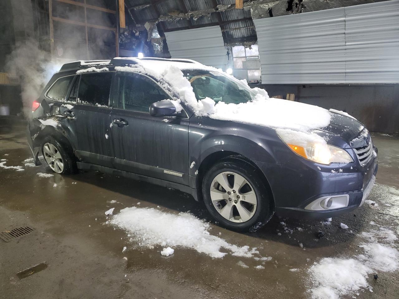 2011 Subaru Outback - Image 4