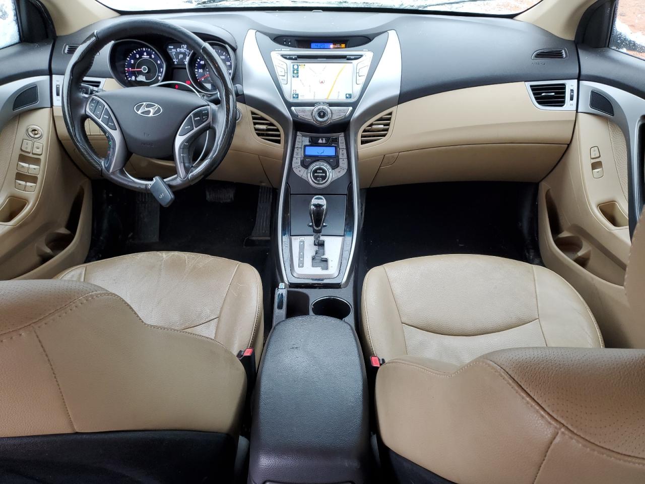 2013 Hyundai Elantra - Image 8