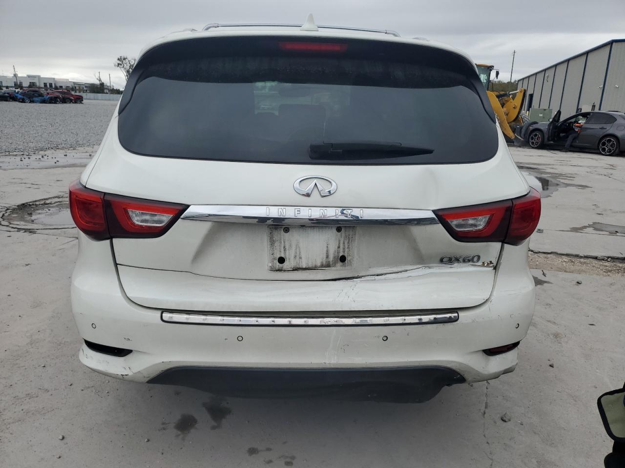 2016 Infiniti QX60 - Image 6