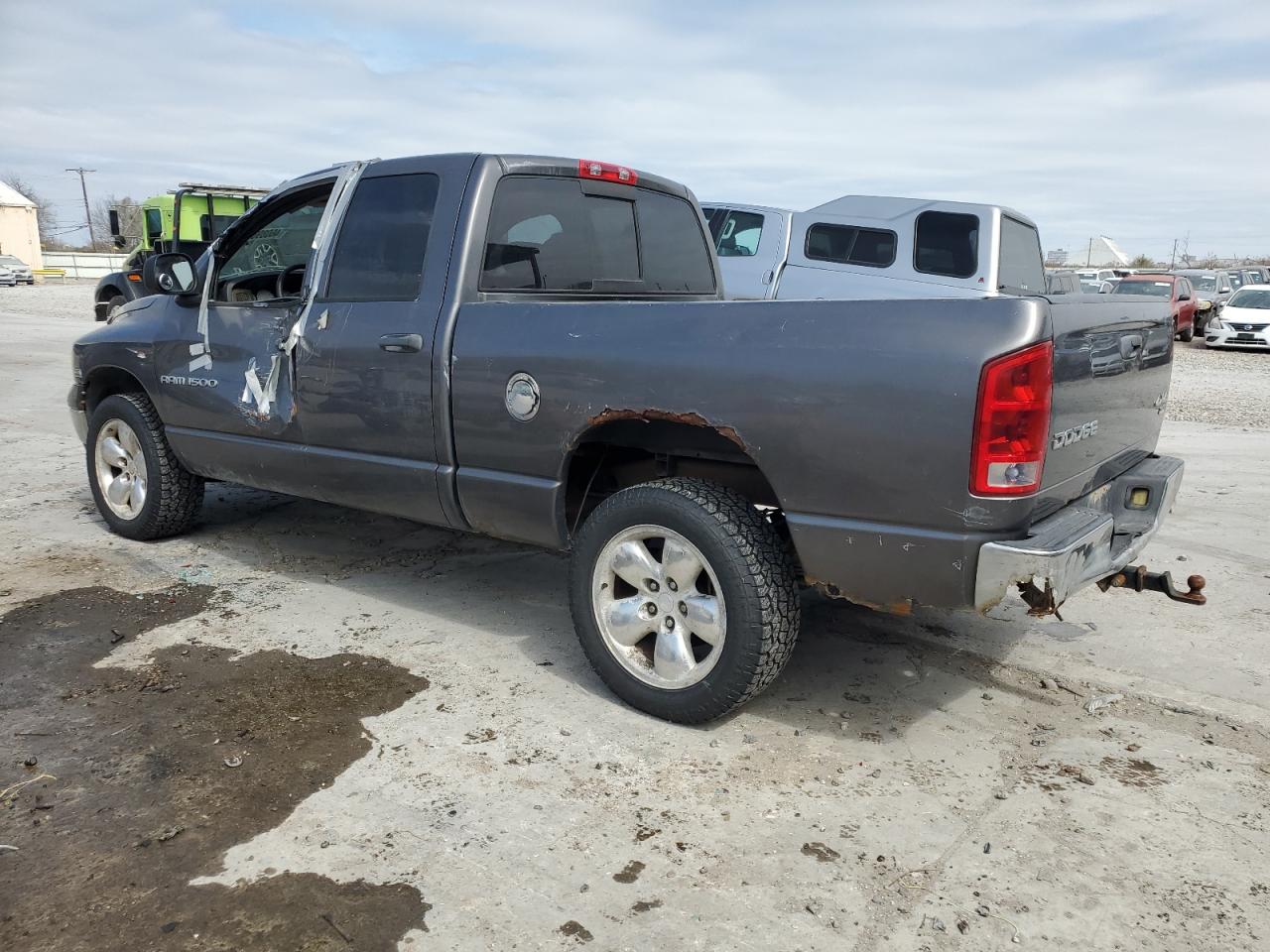 2004 Dodge RAM - Image 2