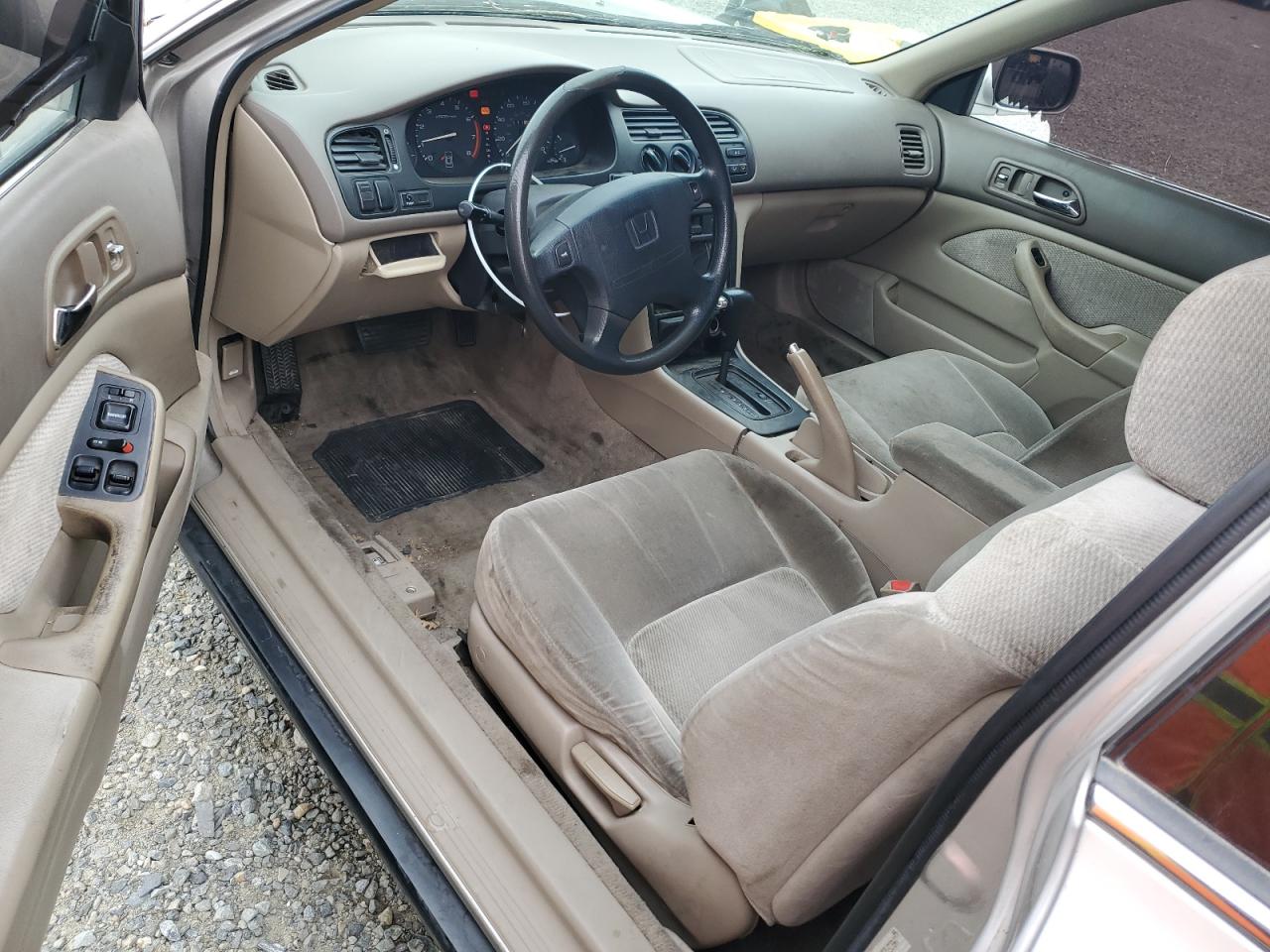 1996 Honda Accord - Image 8
