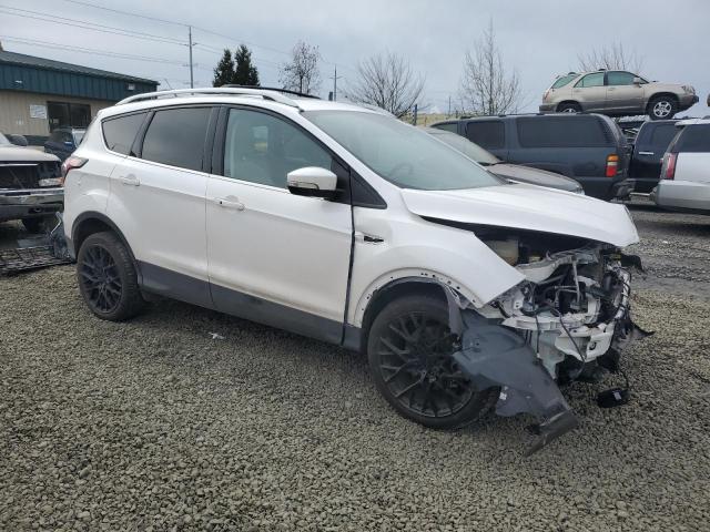  FORD ESCAPE 2017 Білий